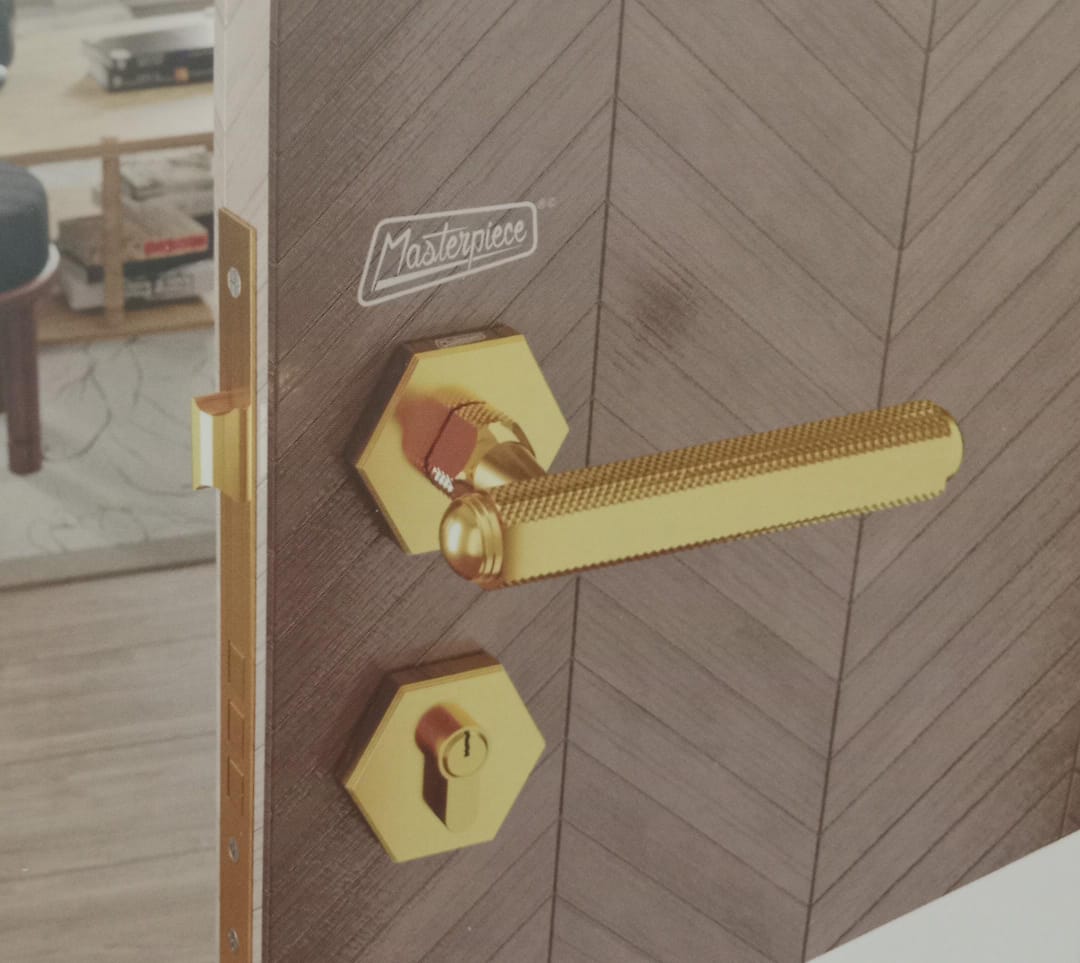 Master Piece Design 9029